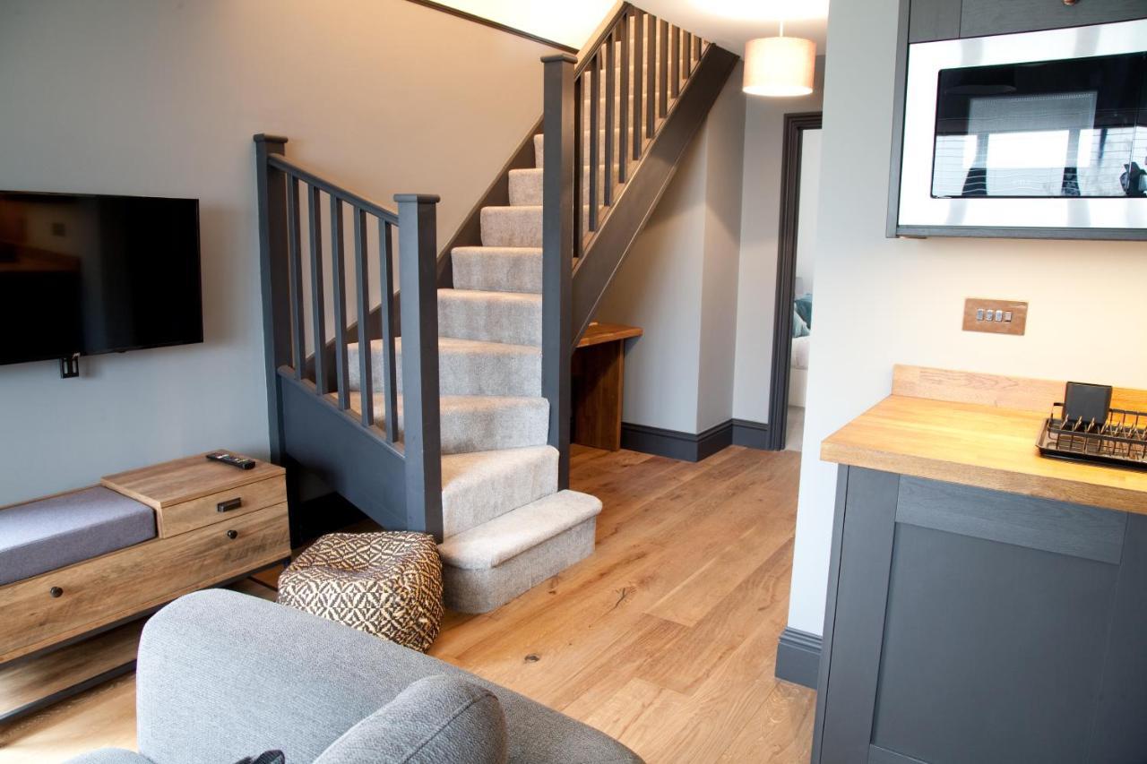 Little Elm - Luxury Home From Home, Free Parking, 30-40 Mins Walk From Bath City Centre Exterior photo